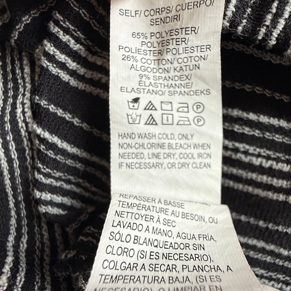 Lucky Brand Black & White Striped Bell Sleeve Lace-upTop Size L - Picture 4 of 7